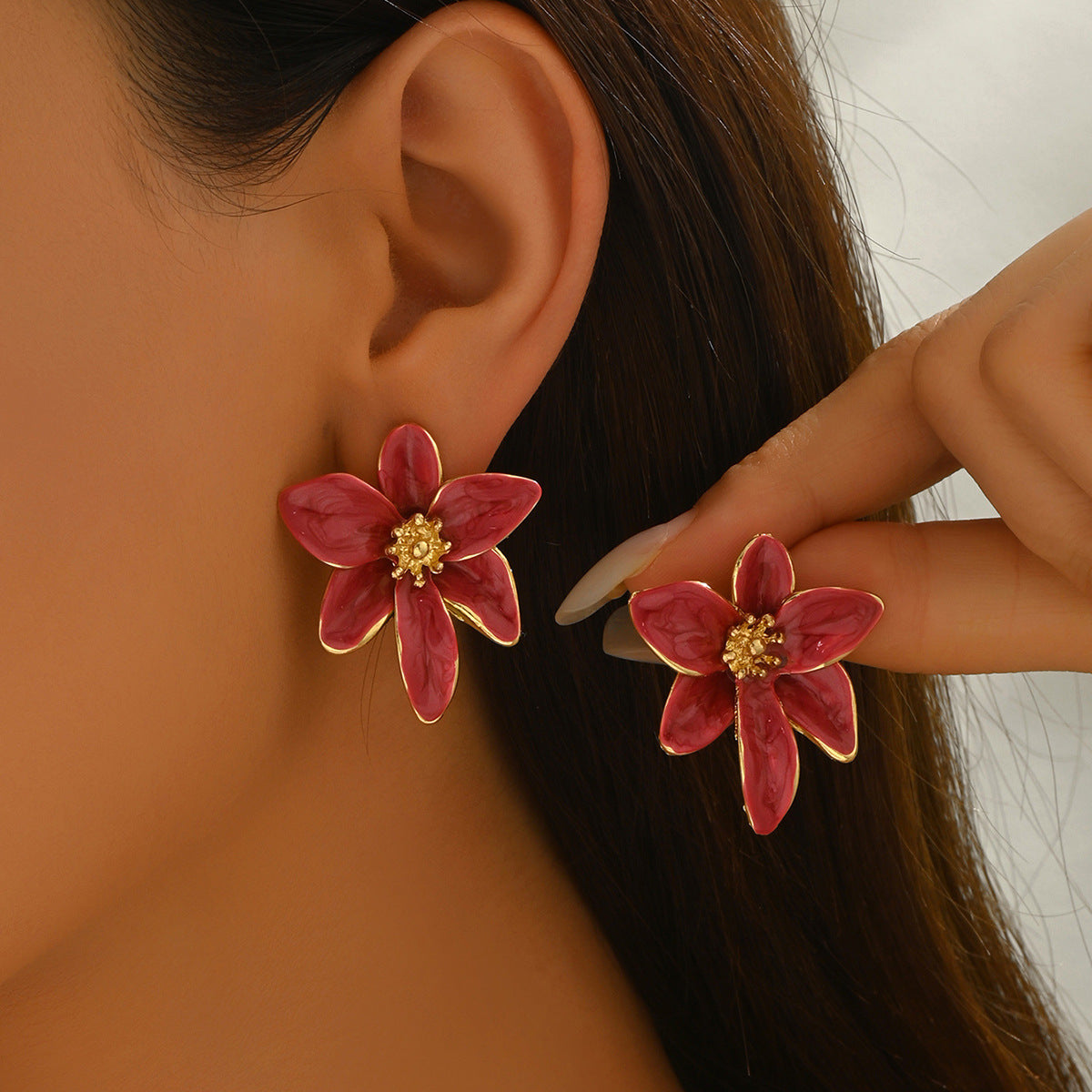 Delicate floral earrings, 18k gold plated high-end earrings