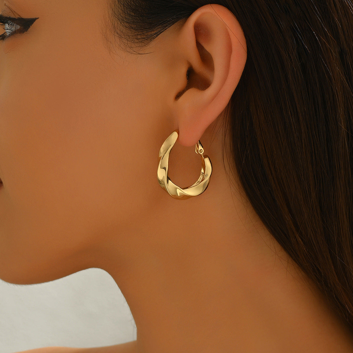 Geometric Gloss Electroplated Metal Earrings