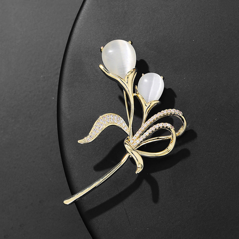 broche tulipán