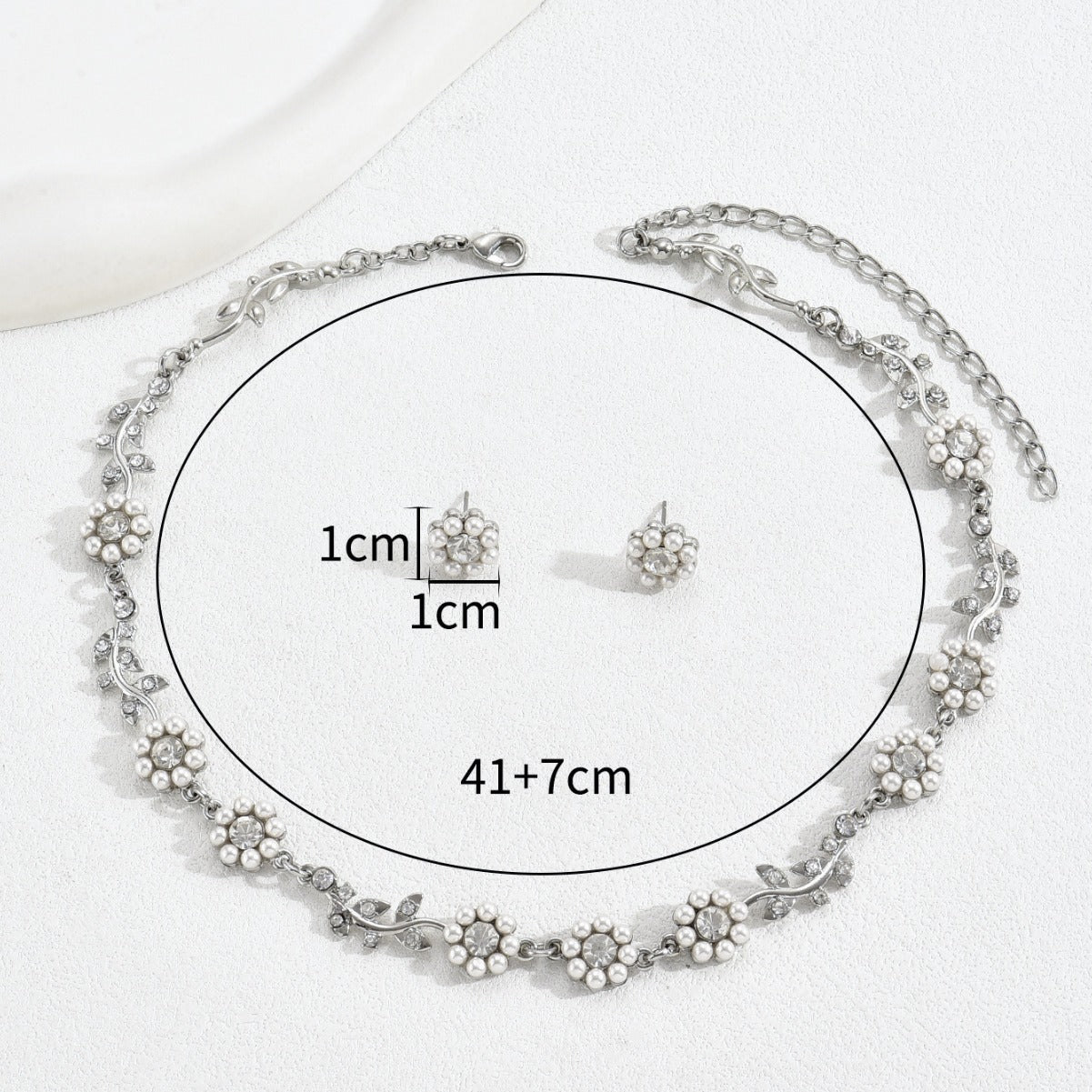 Personalized Pearl Necklace and Earring Set