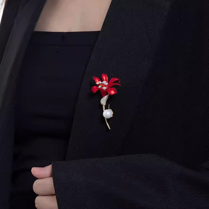 Kapok flower brooch