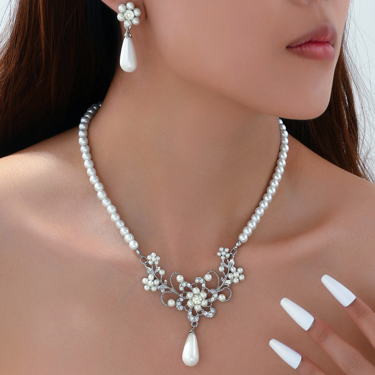 Retro pearl necklace with zircon plum earrings set