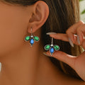 Niche teardrop-shaped earrings