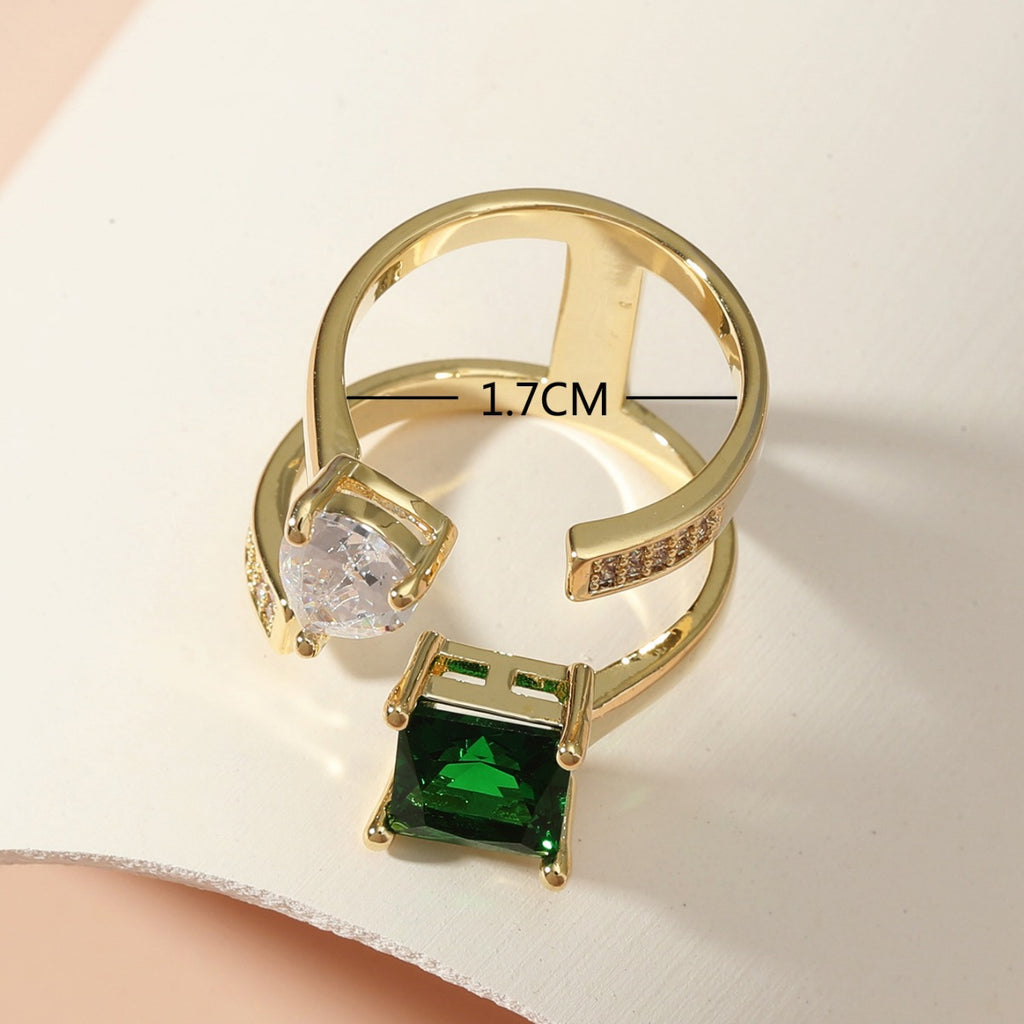 Vintage-style emerald ring