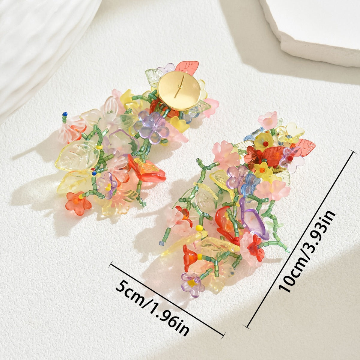 Flower-shaped colorful crystal earrings