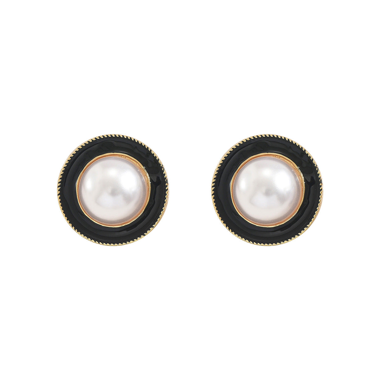 Exquisite oil-drop pearl earrings