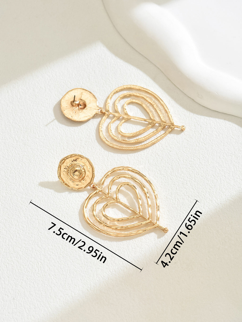 Heart-shaped multi-layered high-end earrings