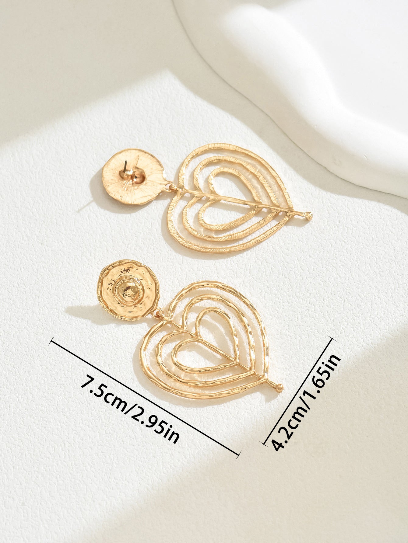 Heart-shaped multi-layered high-end earrings