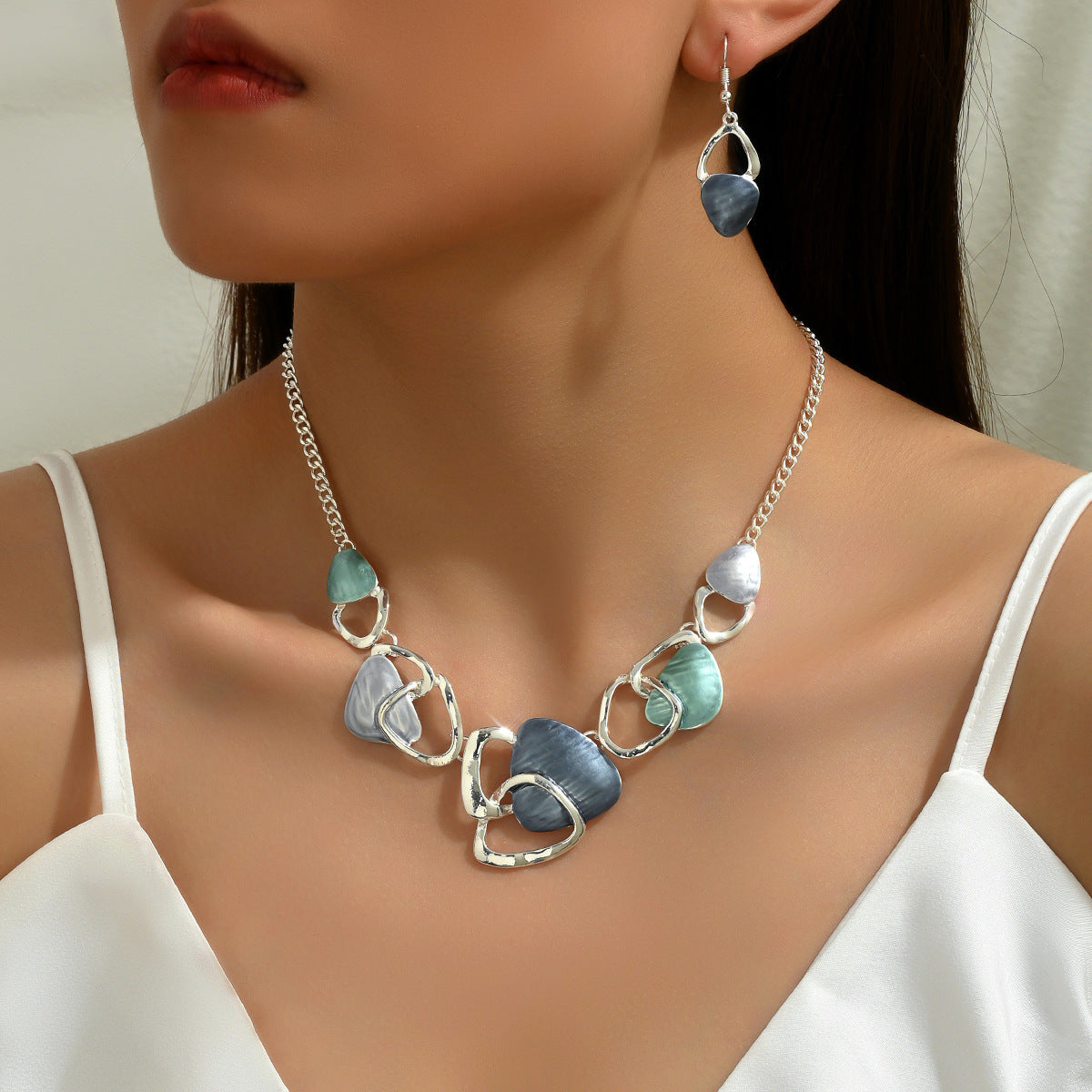 Round teardrop necklace and earrings, irregular clavicle chain set