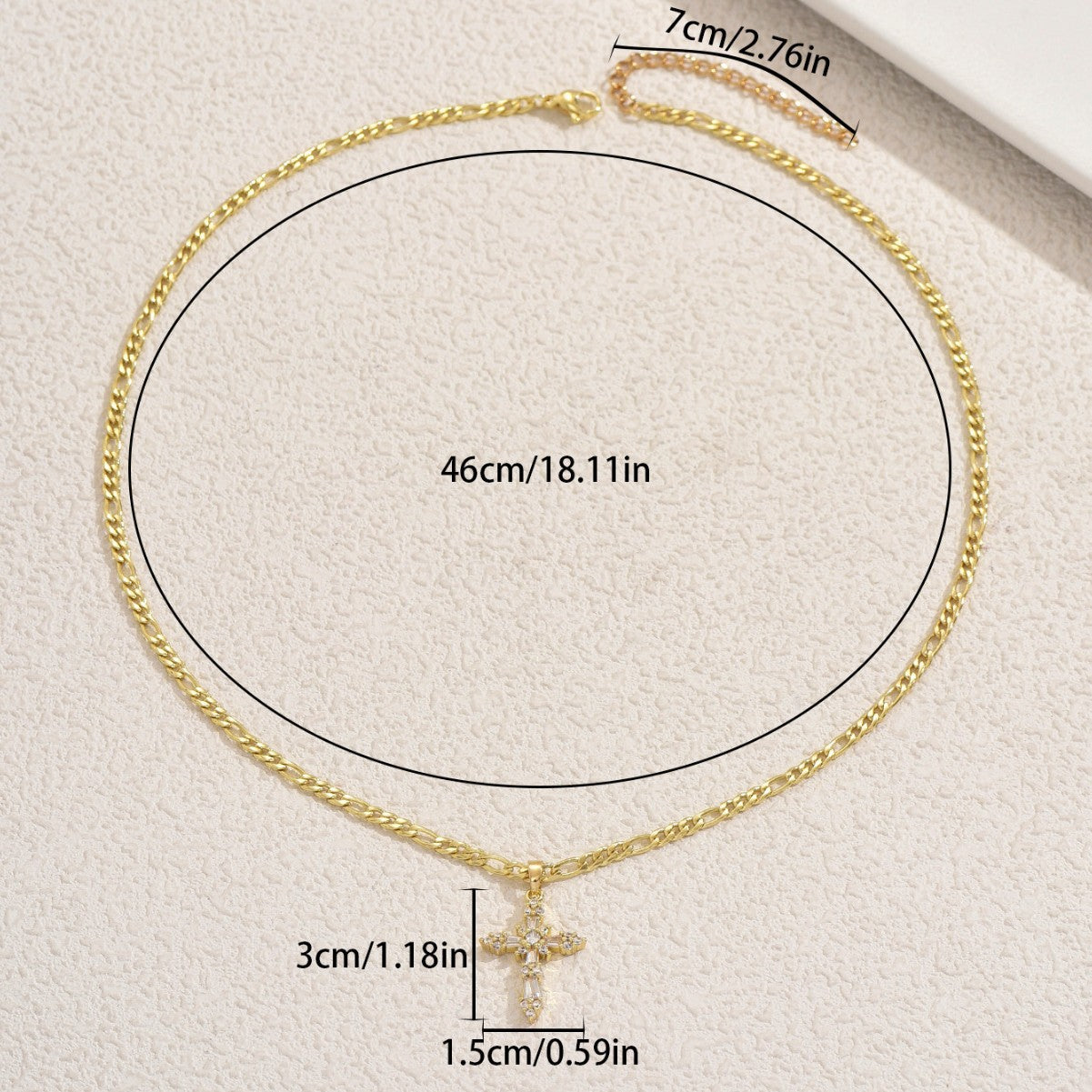 Cross pendant necklace