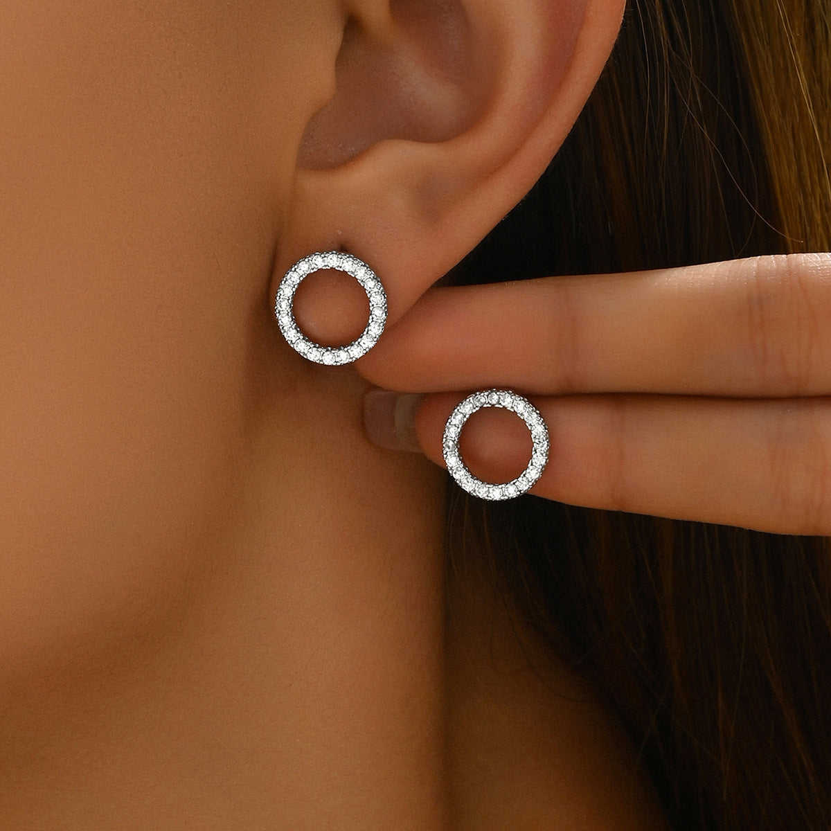 Geometric inlaid zircon, high-end earrings