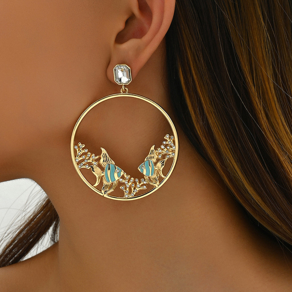 Stylish fish-shaped 18k gold-plated earrings