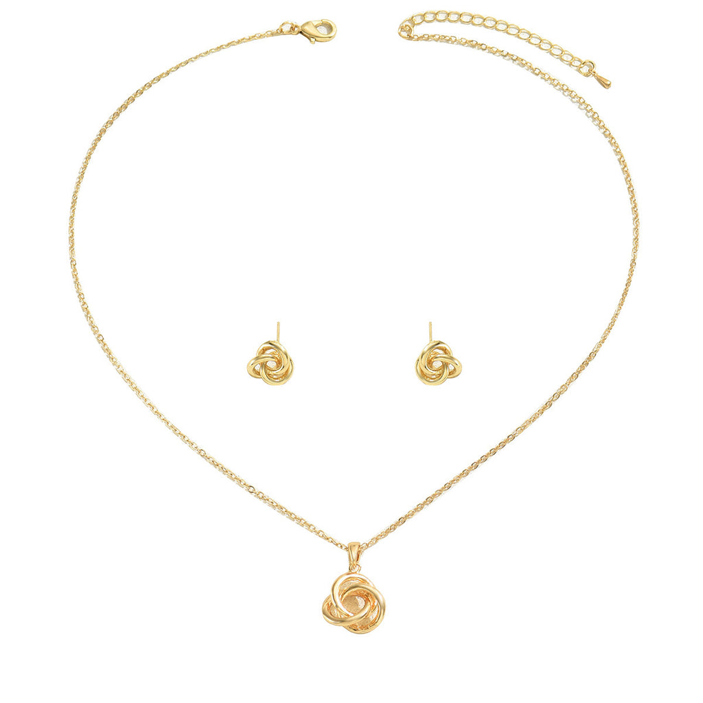 High-end metal earrings and clavicle chain set