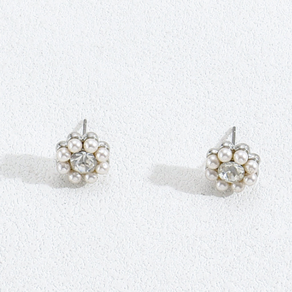 Personalized Pearl Necklace and Earring Set