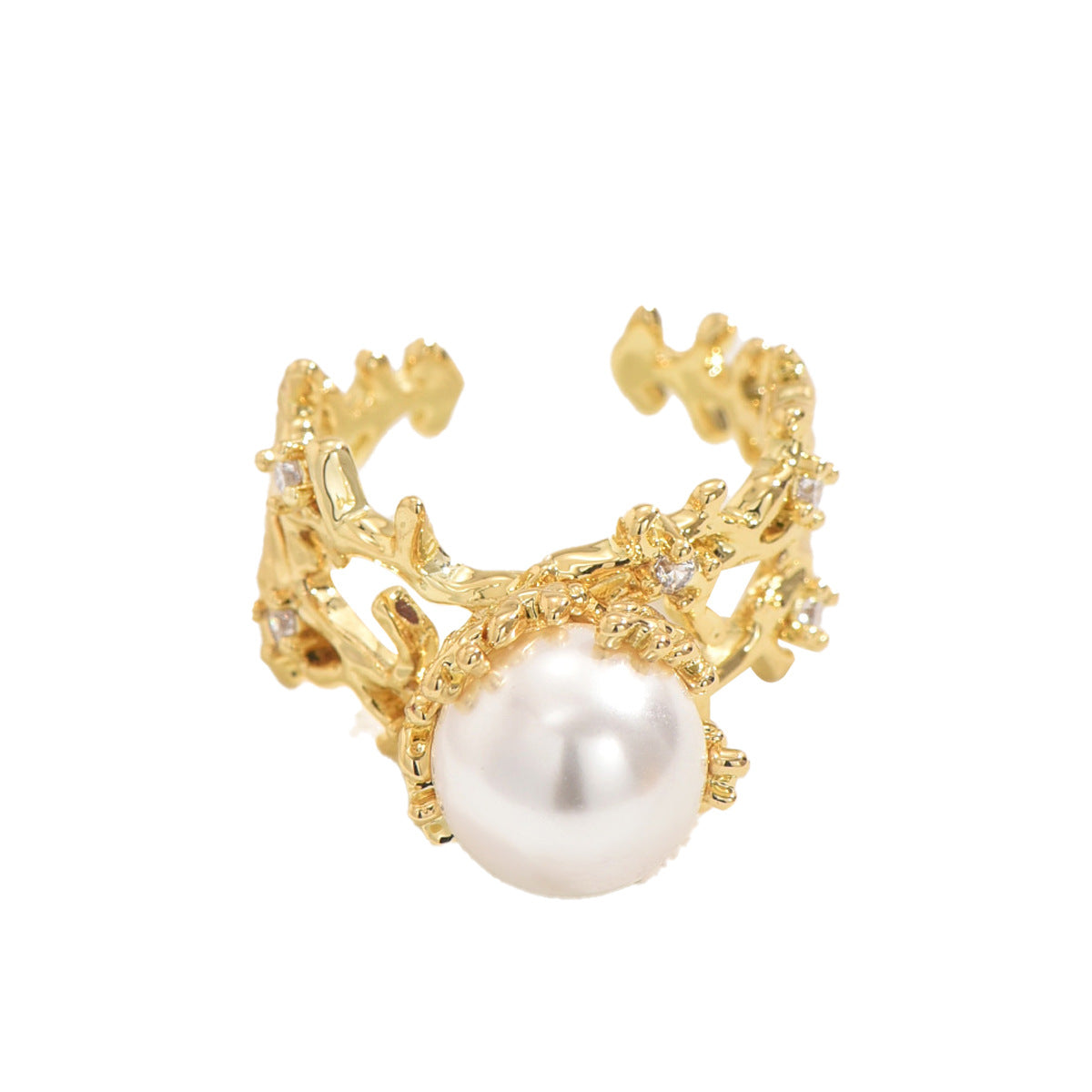 Pearl openwork ring.