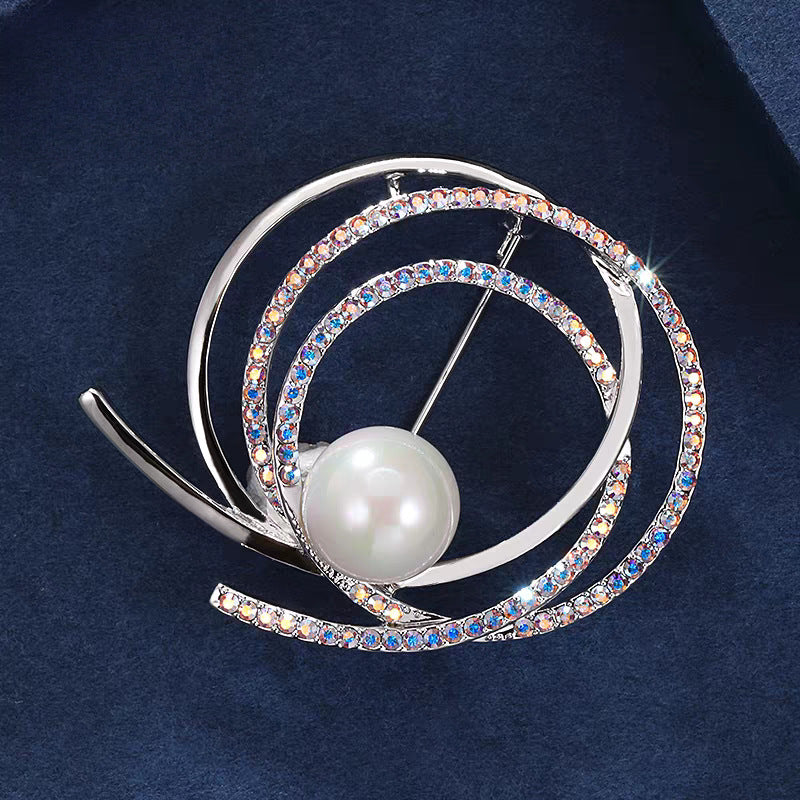 Broche de diamante en forma de anillo