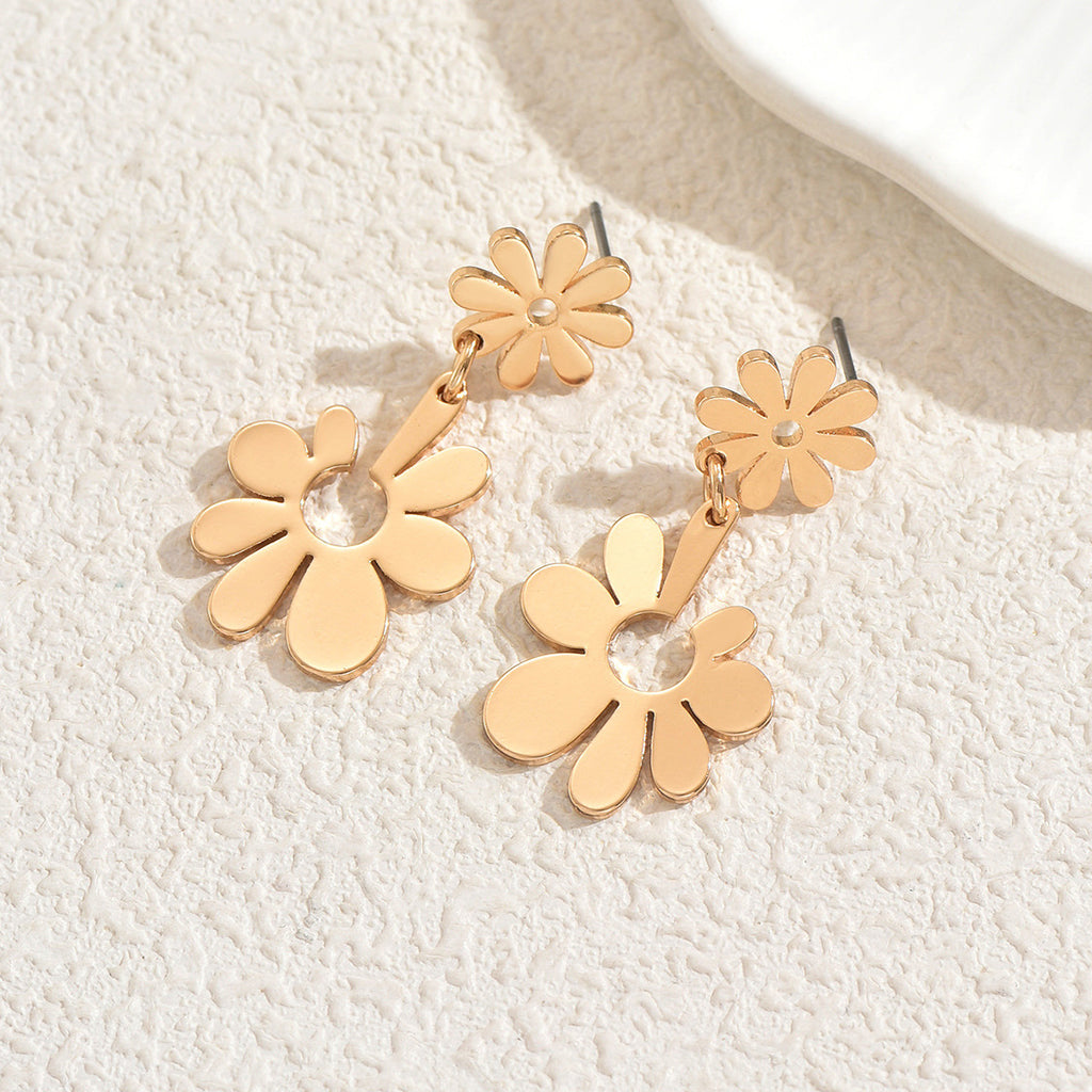 Floral 18K gold-plated earrings