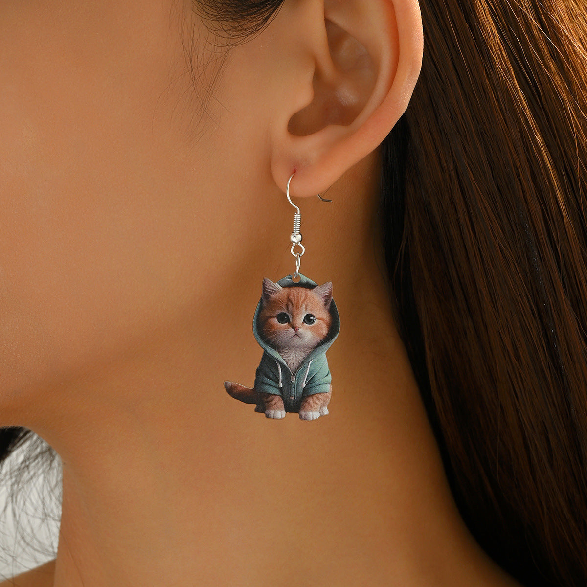 Cute cat high-end acrylic stud earrings