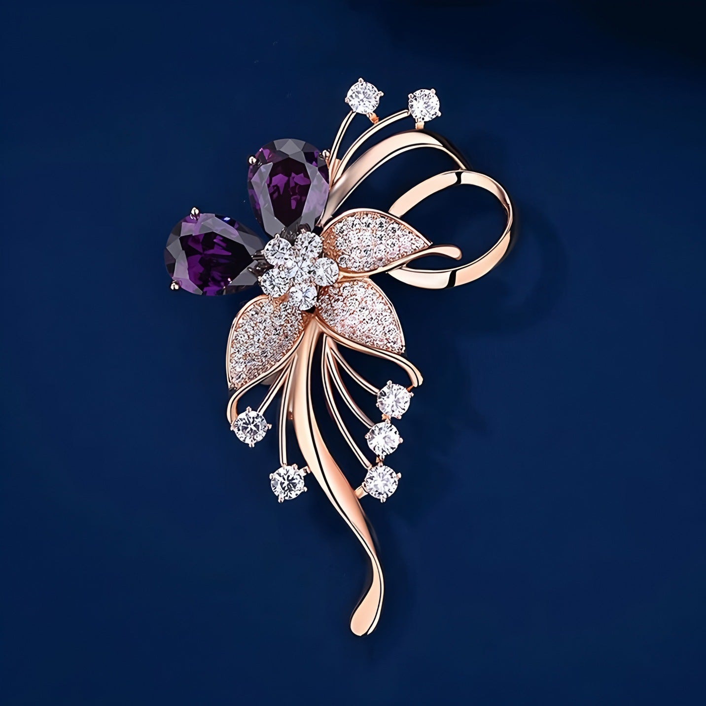 He Jinhua Brooch