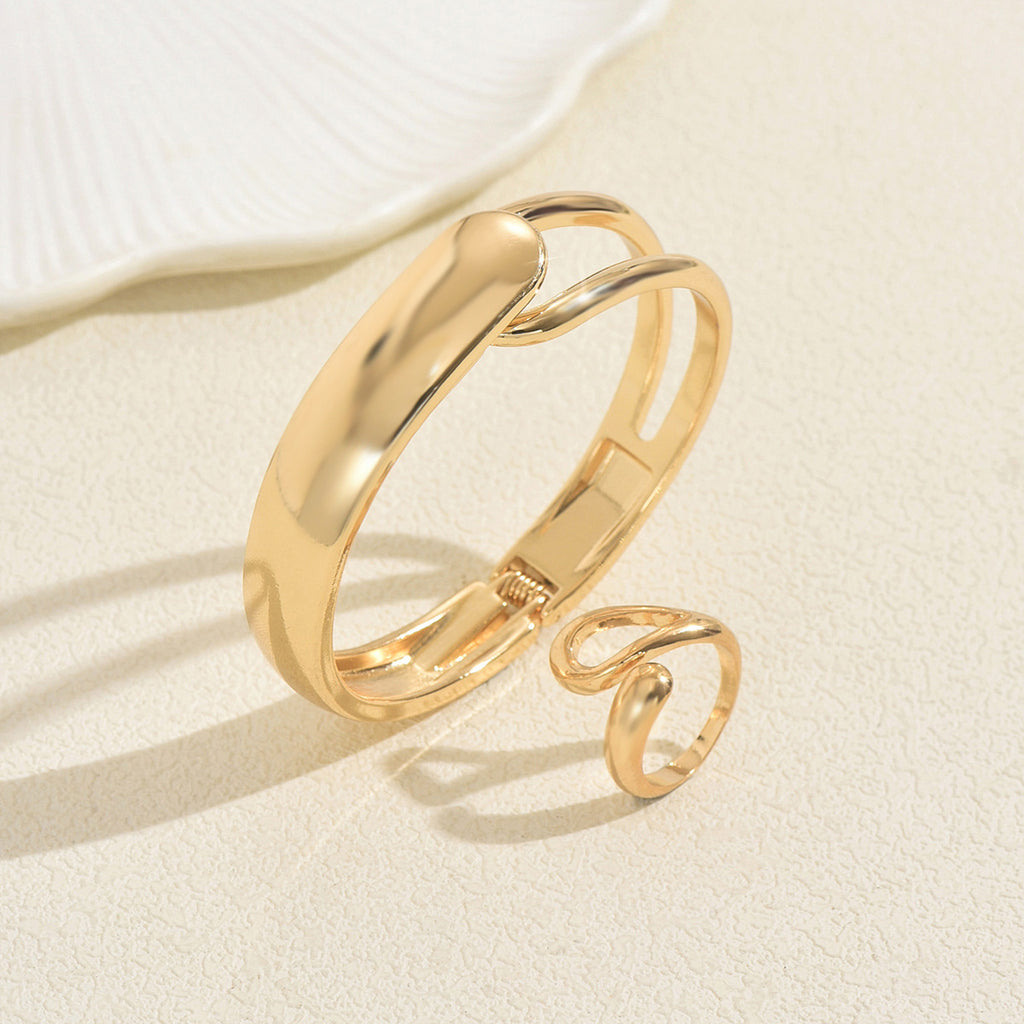 Niche Adjustable Ring and Bracelet Set