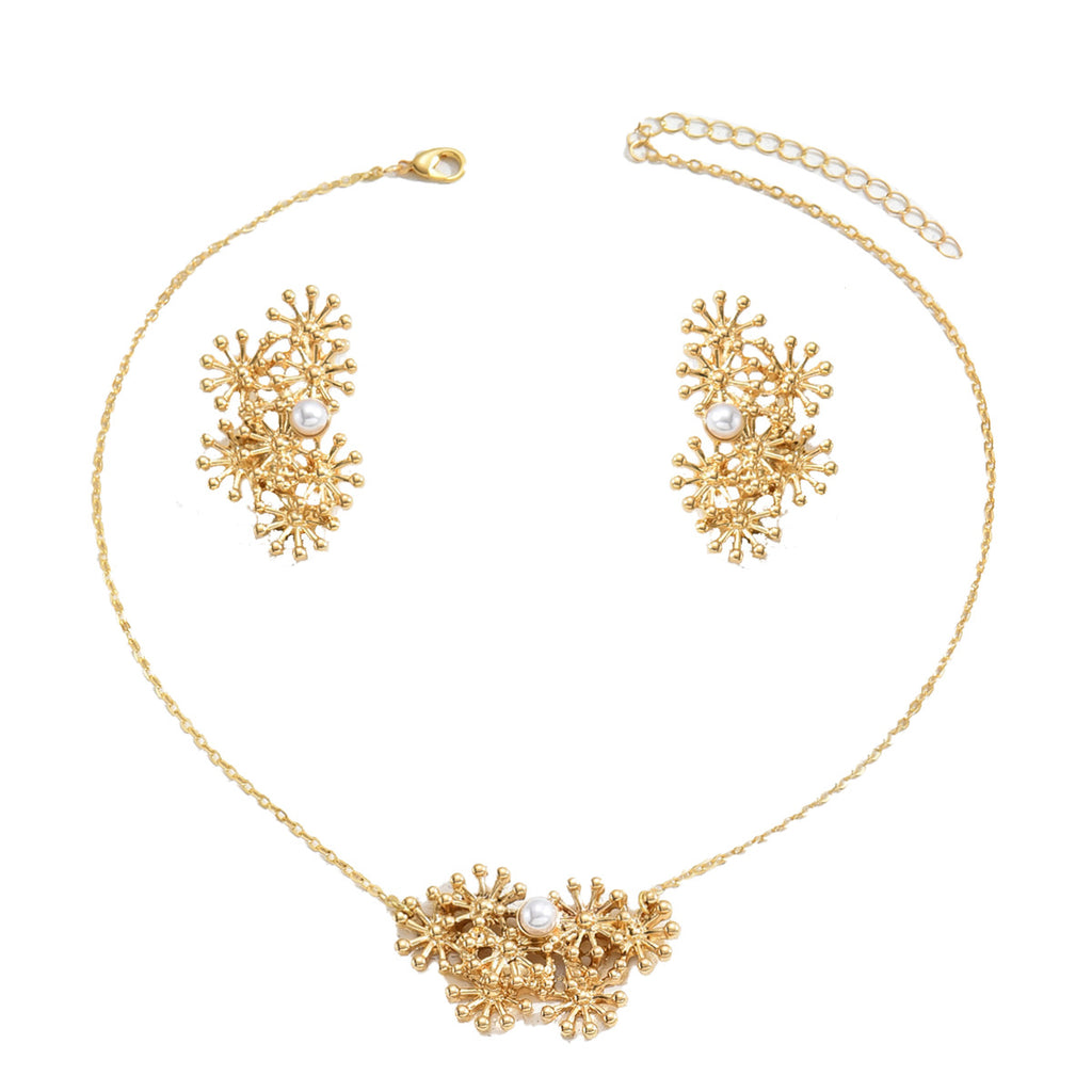 Fashionable Sunflower Earring and Necklace Set