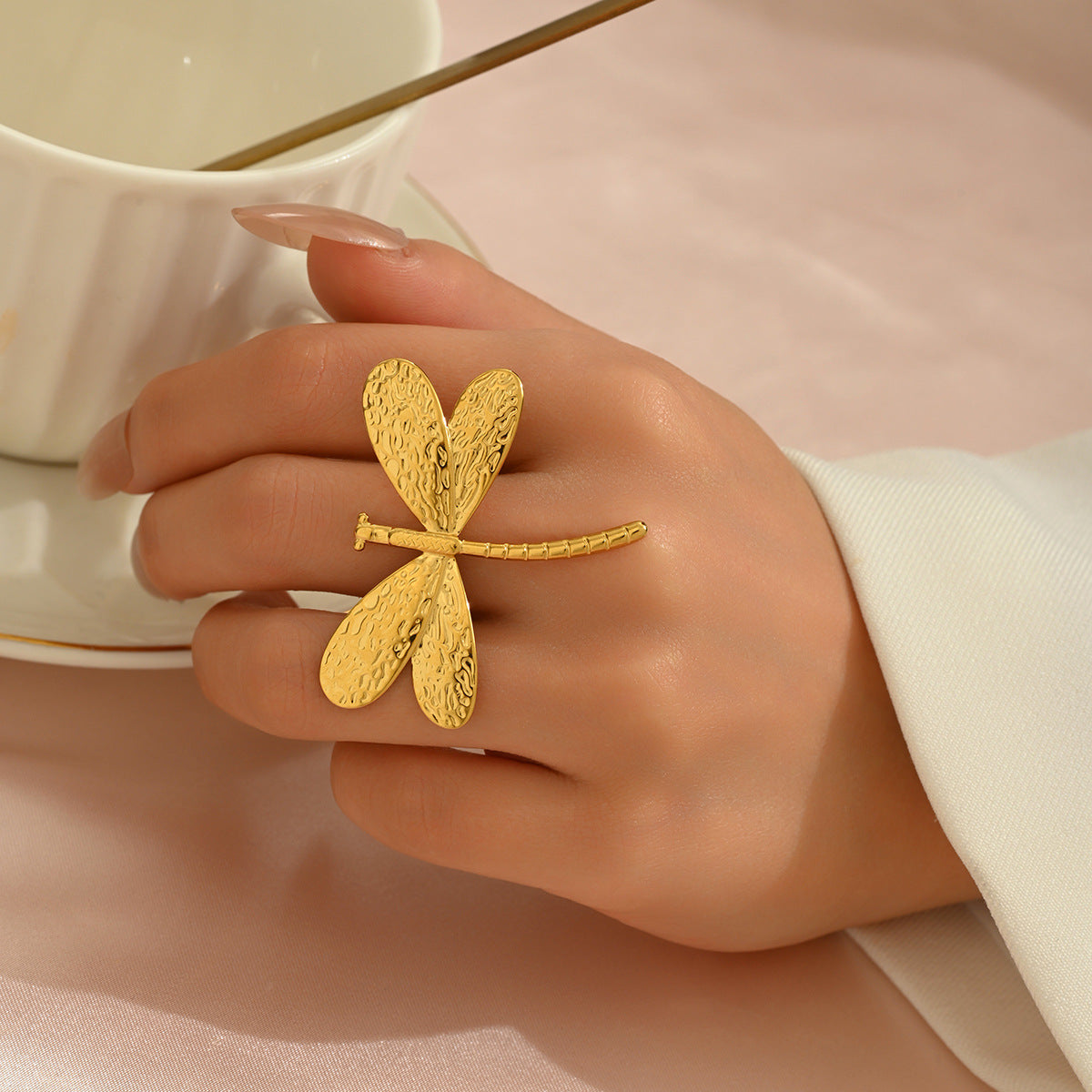 Ruffled dragonfly open plain band ring