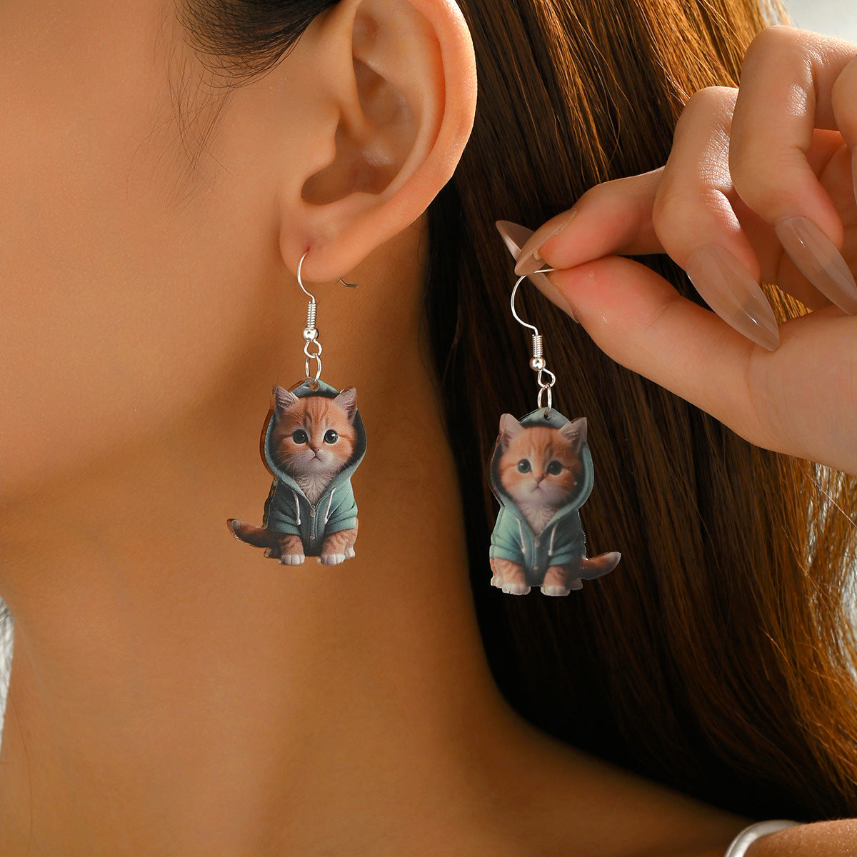 Cute cat high-end acrylic stud earrings