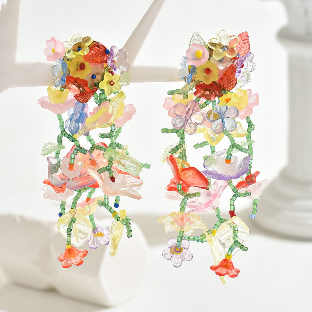 Flower-shaped colorful crystal earrings