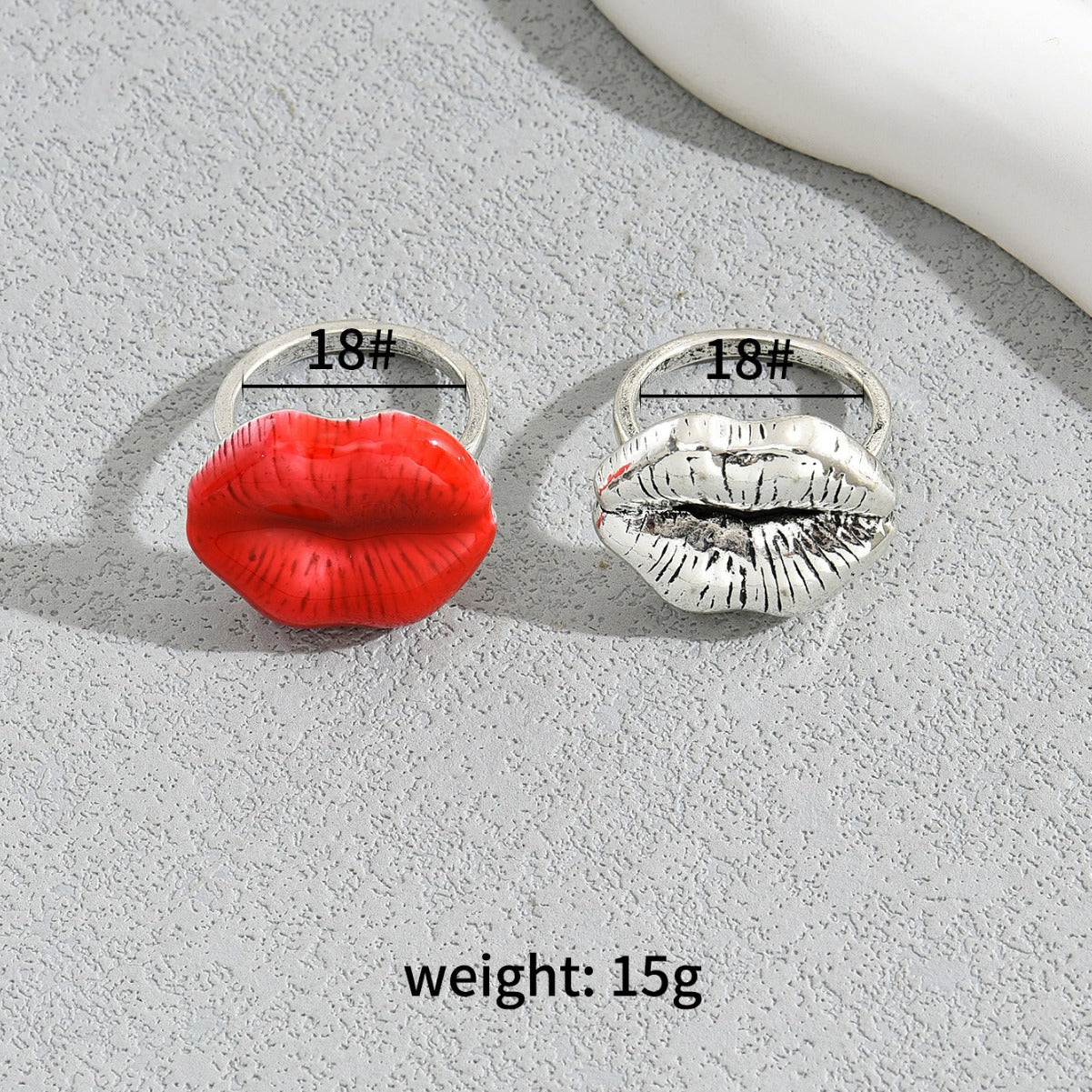 Retro women's plain band hip-hop lip ring